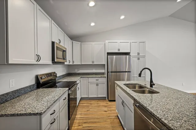 $429,900 | 400 Orchid, Stoughton, WI 53589