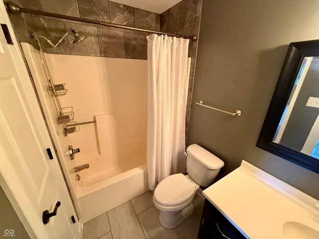 $299,900 | 7383 Poppyseed Drive, Indianapolis, IN 46237