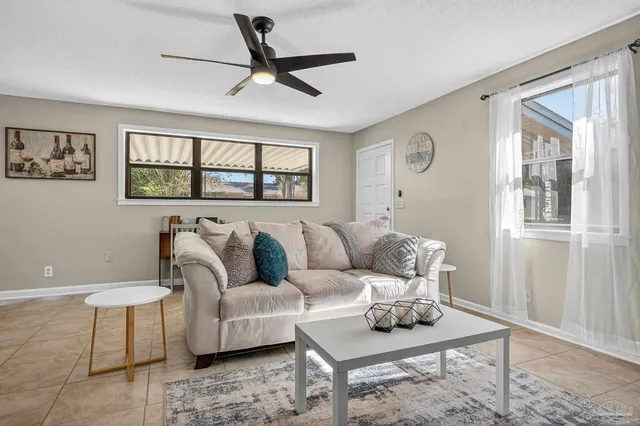 $169,900 | 823 North 75th Avenue, Pensacola, FL 32506