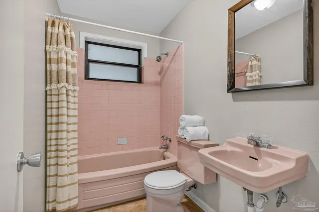 $169,900 | 823 North 75th Avenue, Pensacola, FL 32506