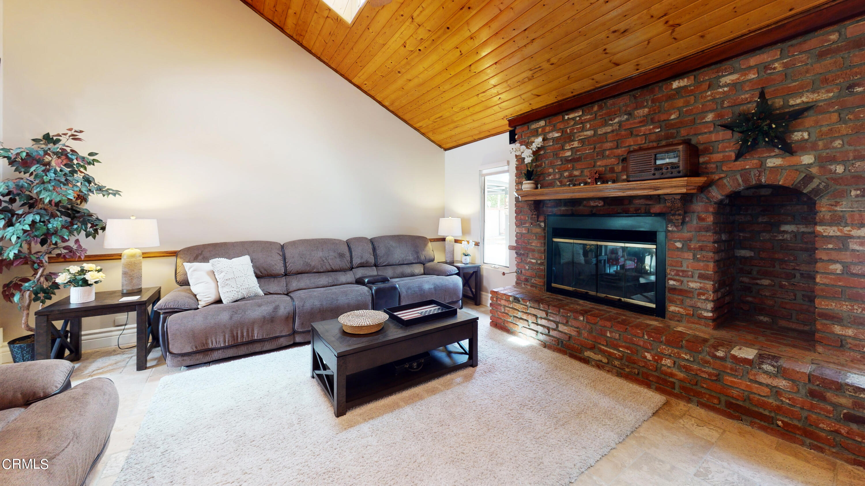 25049 Highspring Avenue Newhall, CA 91321 - Photo 6 of 52 Ave-Living-Room 3