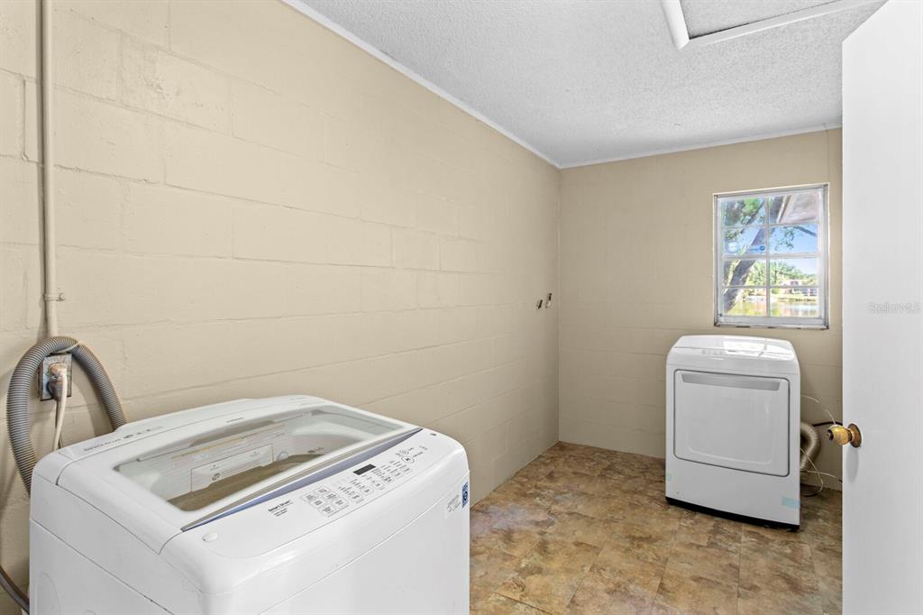 9608 Springbrook Drive Riverview, FL 33578 - Photo 25 of 61