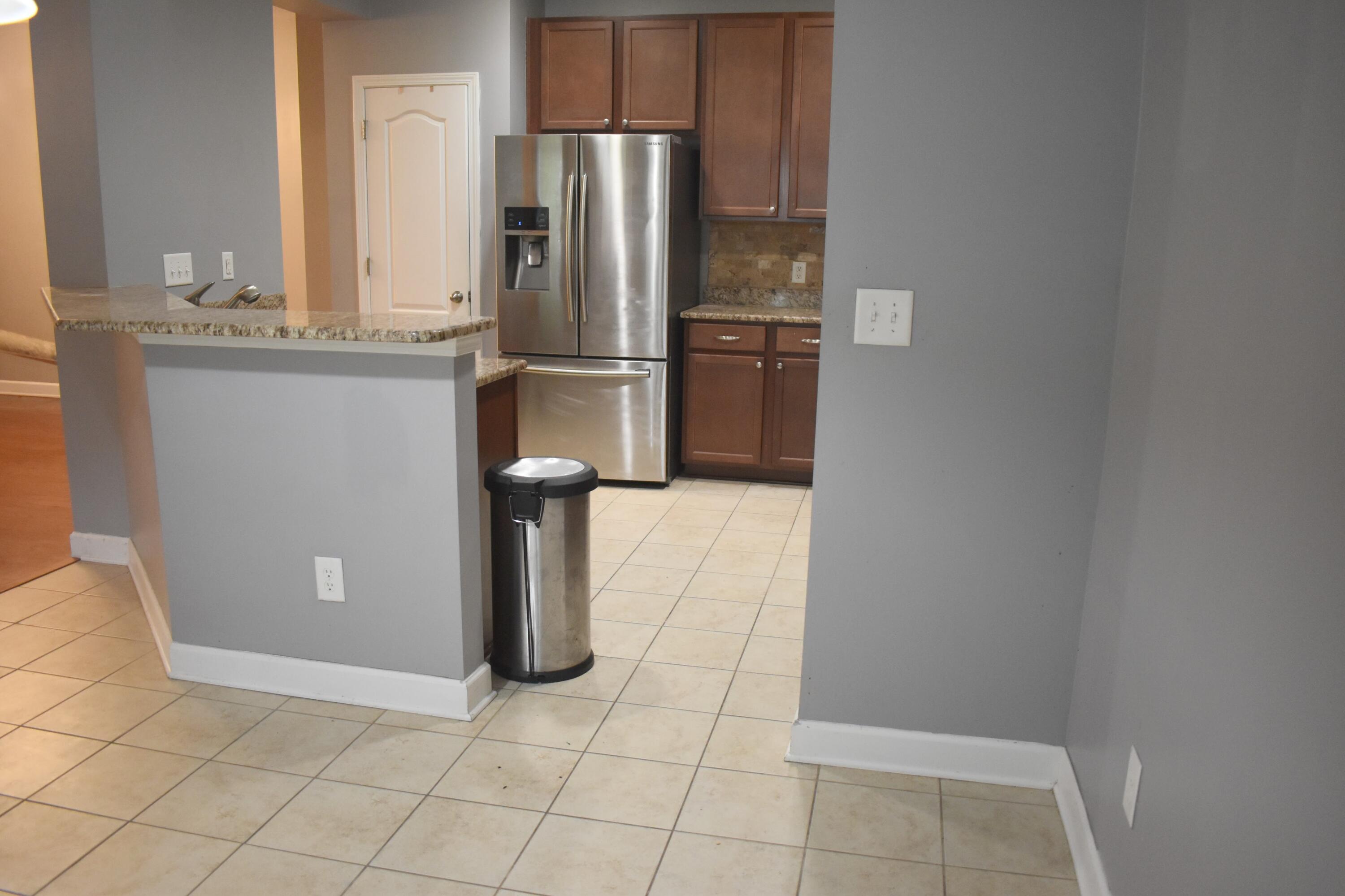 217 Overcup Loop Summerville, SC 29486 - Photo 8 of 31 217 Overcup Loop