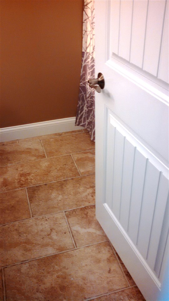8942 East Hatchery Road, Unit 8 Syracuse, IN 46567 - Photo 15 of 23 Gallery Image 15