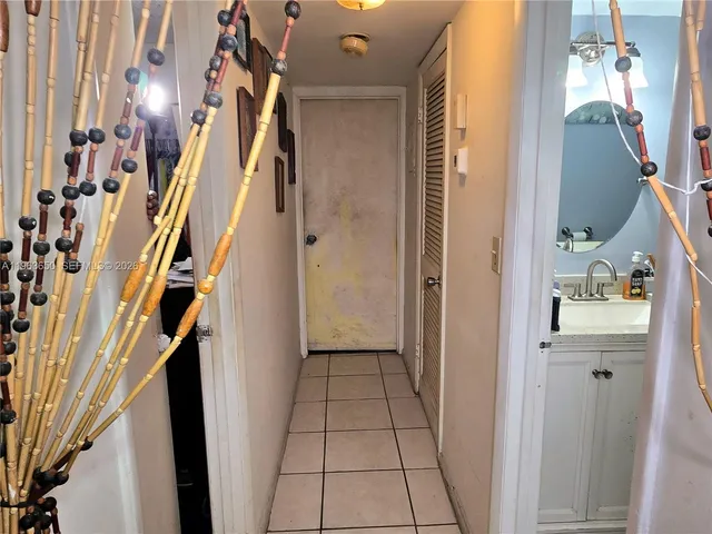 $160,000 | 940 Northeast 199th Street, Unit 114, Miami, FL 33179