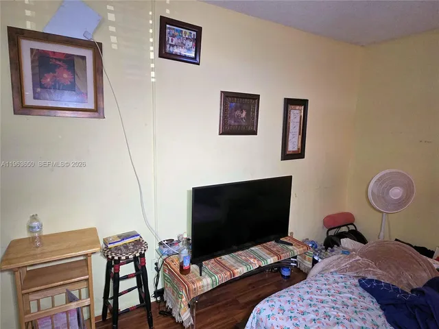 $160,000 | 940 Northeast 199th Street, Unit 114, Miami, FL 33179