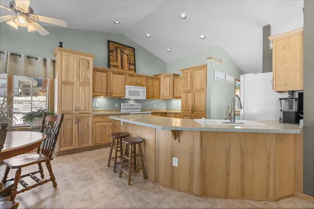 $472,300 | 612 Bobolink Lane, Cascade, WI 53011