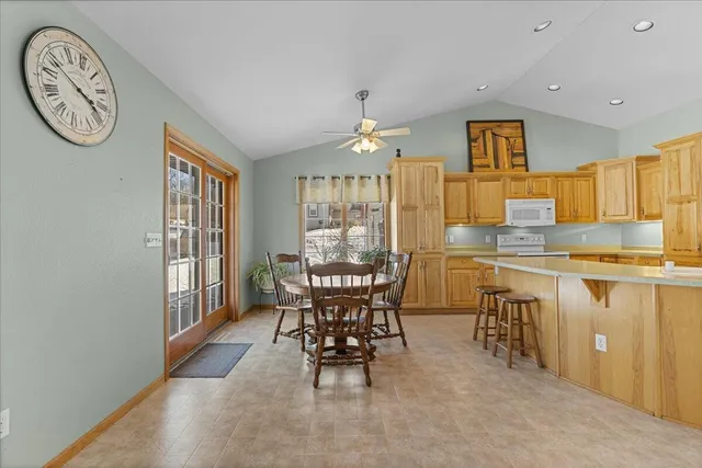 $472,300 | 612 Bobolink Lane, Cascade, WI 53011