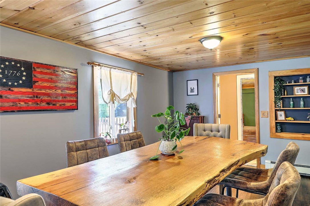 10 Narrow Lane Charlestown, RI 02813 - Photo 14 of 48