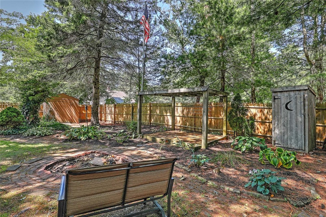 10 Narrow Lane Charlestown, RI 02813 - Photo 44 of 48