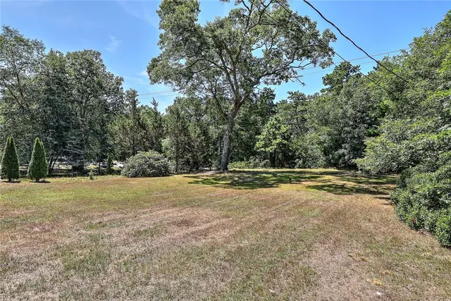 $585,000 | 10 Narrow Lane, Charlestown, RI 02813