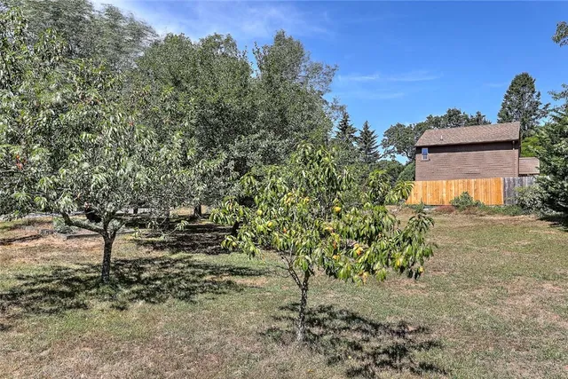 $585,000 | 10 Narrow Lane, Charlestown, RI 02813