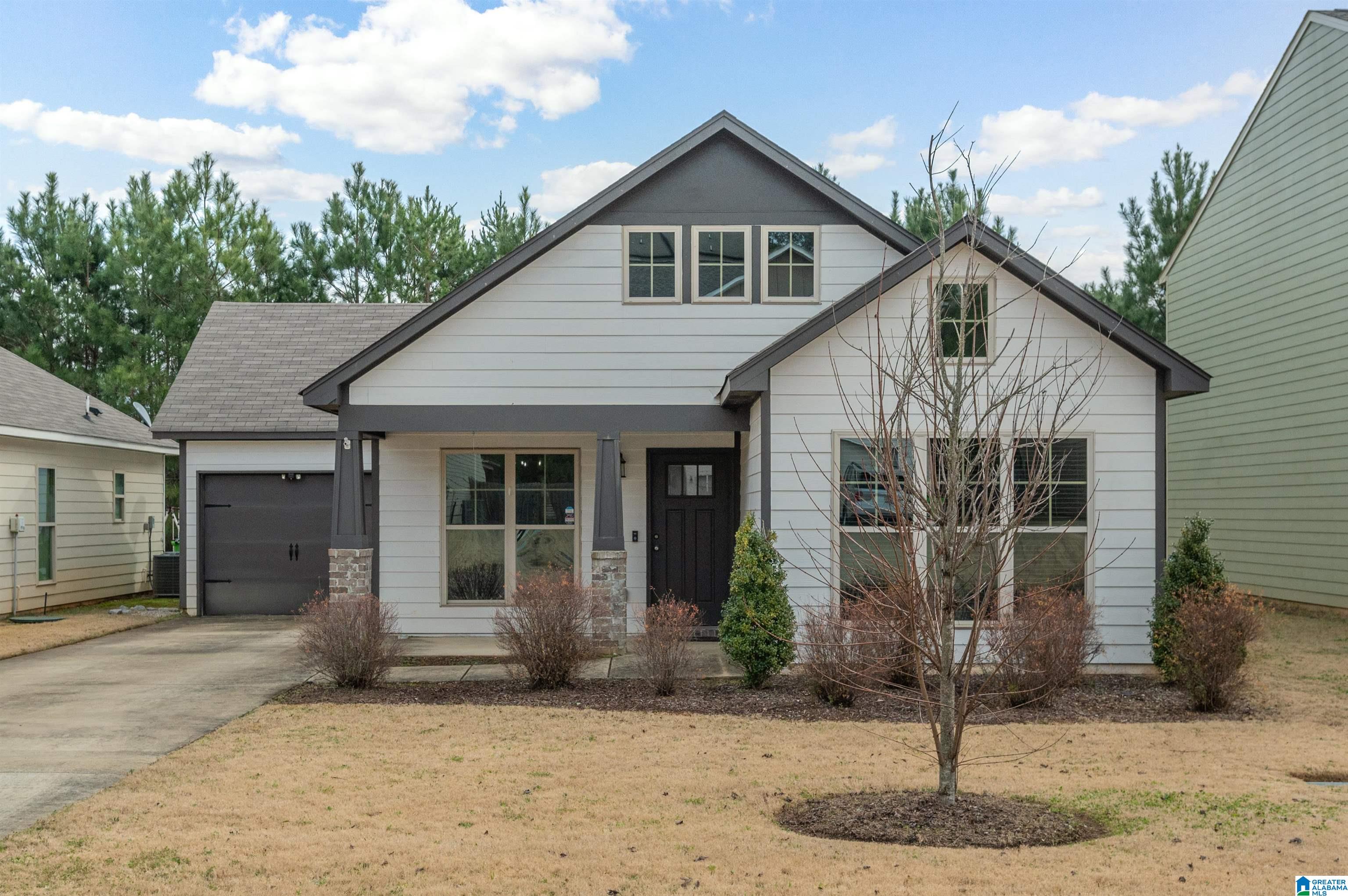 565 Briar Ridge Circle Odenville, AL 35120 - Photo 3 of 35