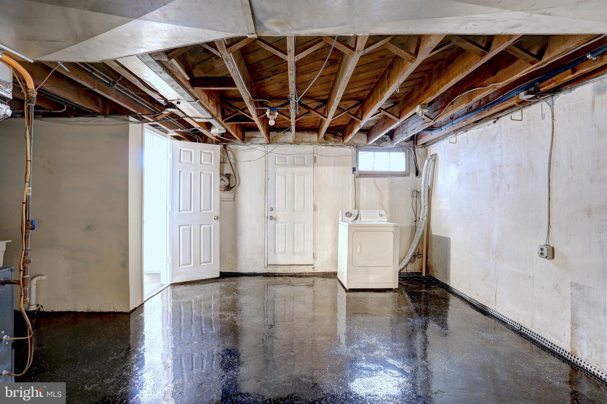 1550 Pentwood Road Baltimore, MD 21239 - Photo 23 of 29