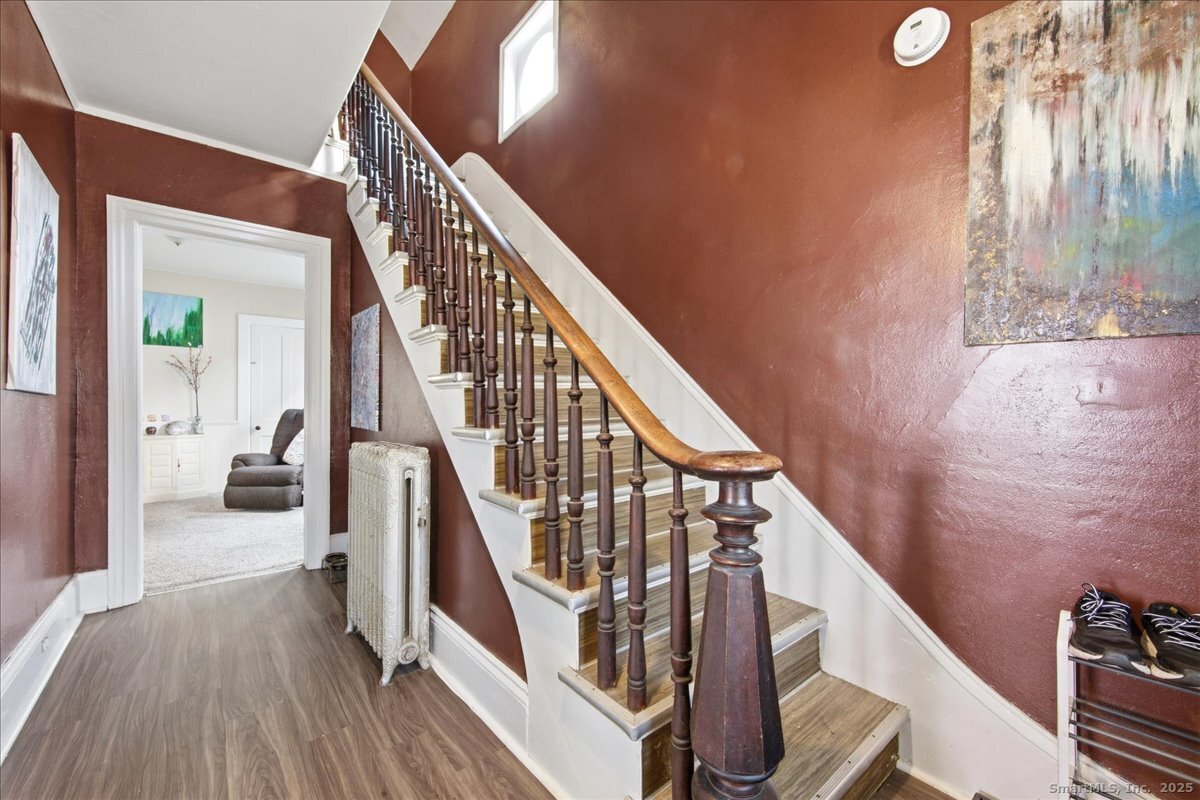 33 Division Street Norwich, CT 06360 - Photo 18 of 28