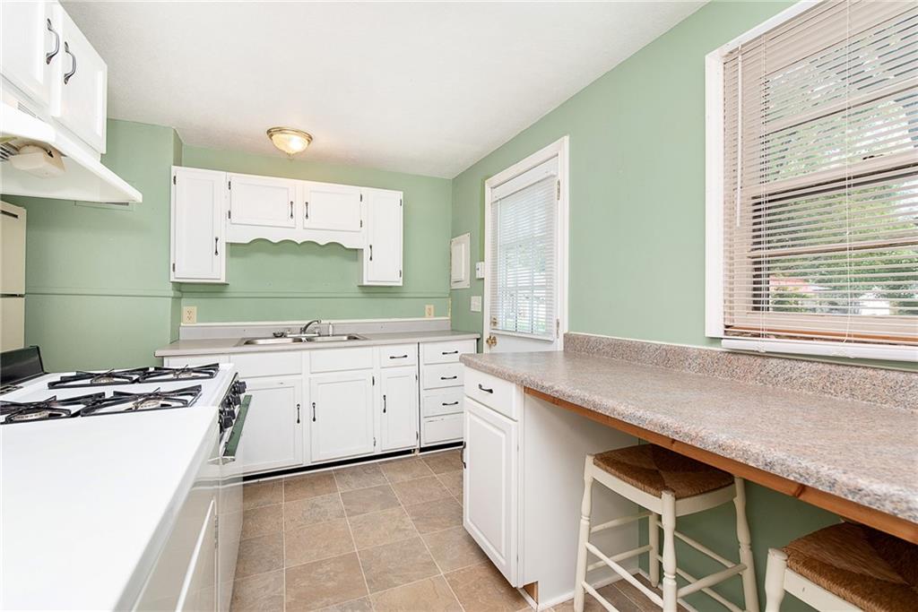 2403 Fowler Street Anderson, IN 46012 - Photo 13 of 25 Gallery Image 13