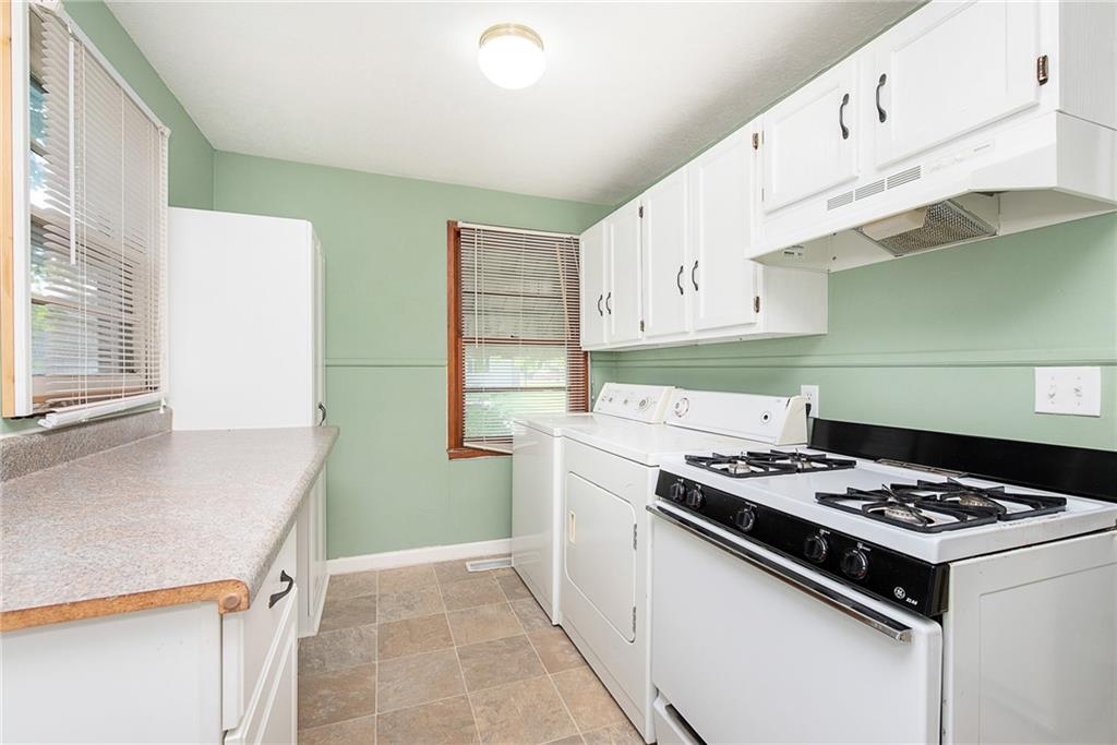 2403 Fowler Street Anderson, IN 46012 - Photo 14 of 25 Gallery Image 14
