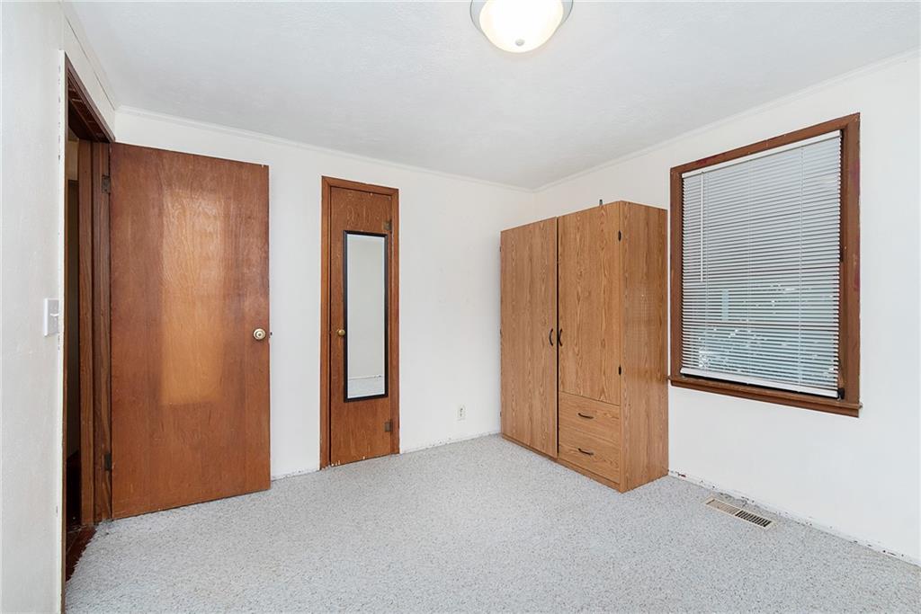 2403 Fowler Street Anderson, IN 46012 - Photo 19 of 25 Gallery Image 19