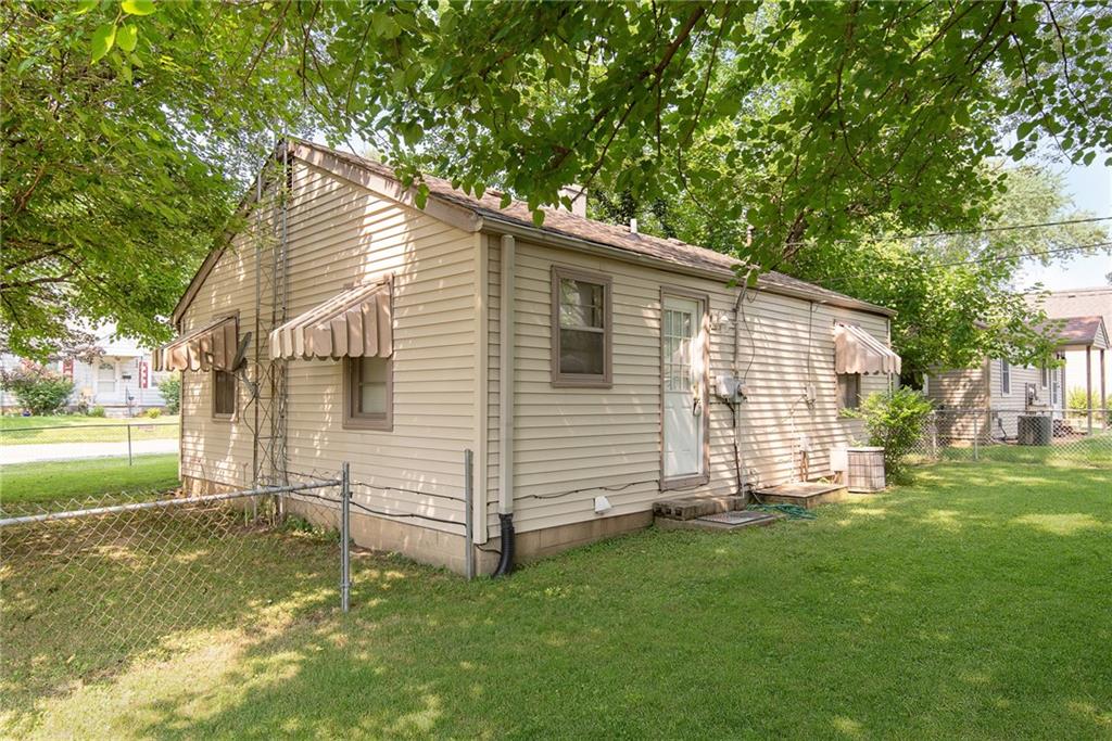 2403 Fowler Street Anderson, IN 46012 - Photo 20 of 25 Gallery Image 20