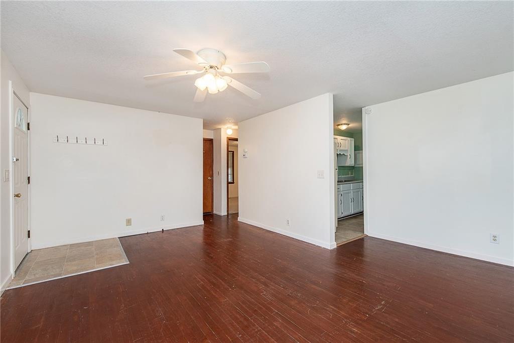2403 Fowler Street Anderson, IN 46012 - Photo 7 of 25 Gallery Image 7