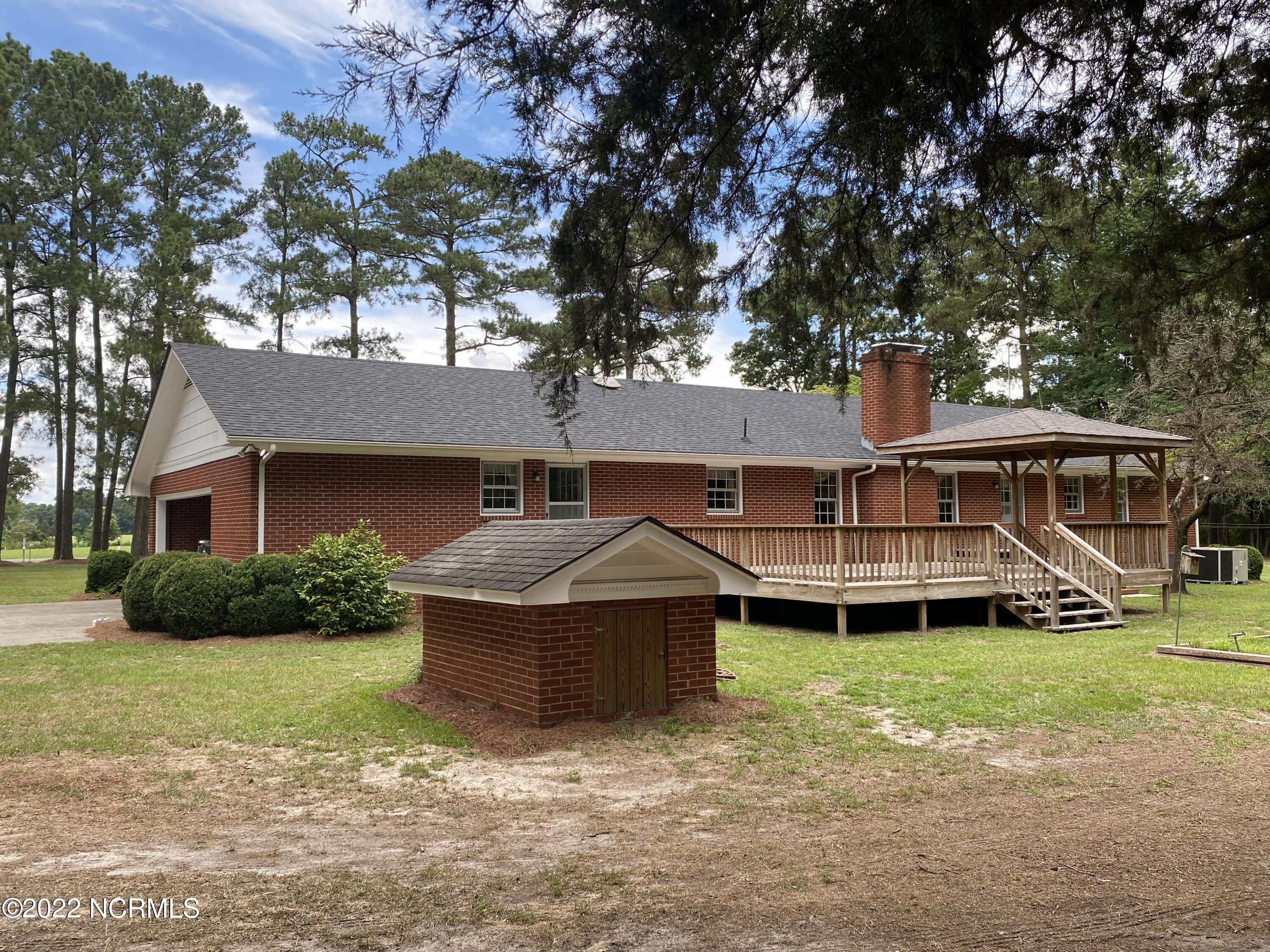 236 Piney Grove Road Albertson, NC 28508 - Photo 5 of 33 IMG_2995