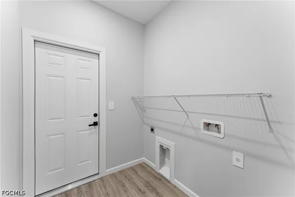 $2,100 | 4730 Northwest 38th Place, Cape Coral, FL 33993