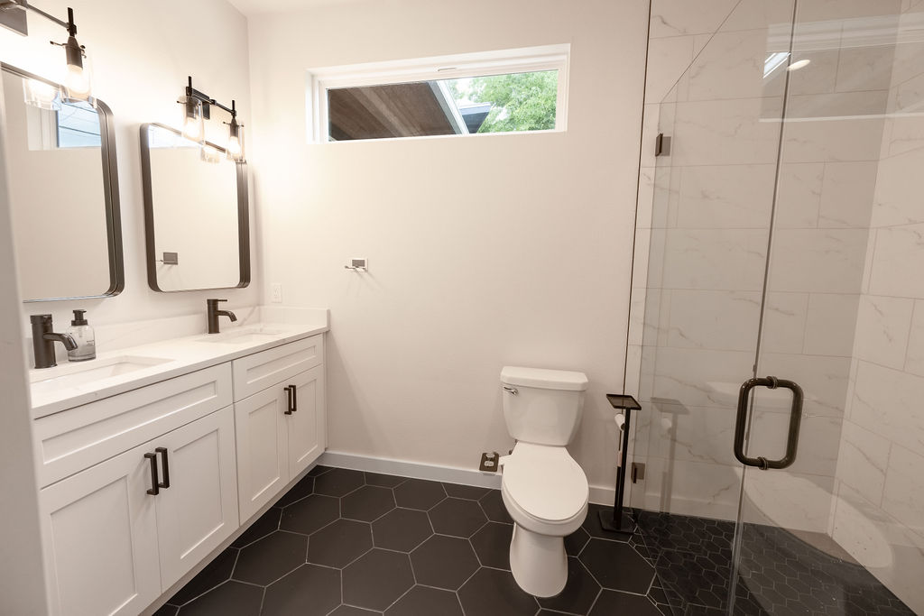3923 East 16th Street, Unit A Austin, TX 78721 - Photo 25 of 40