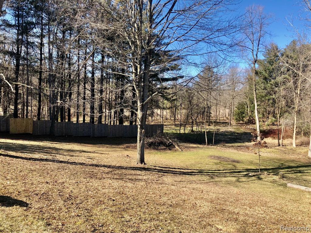 3440 South Lake George Road Dryden, MI 48428 - Photo 7 of 57