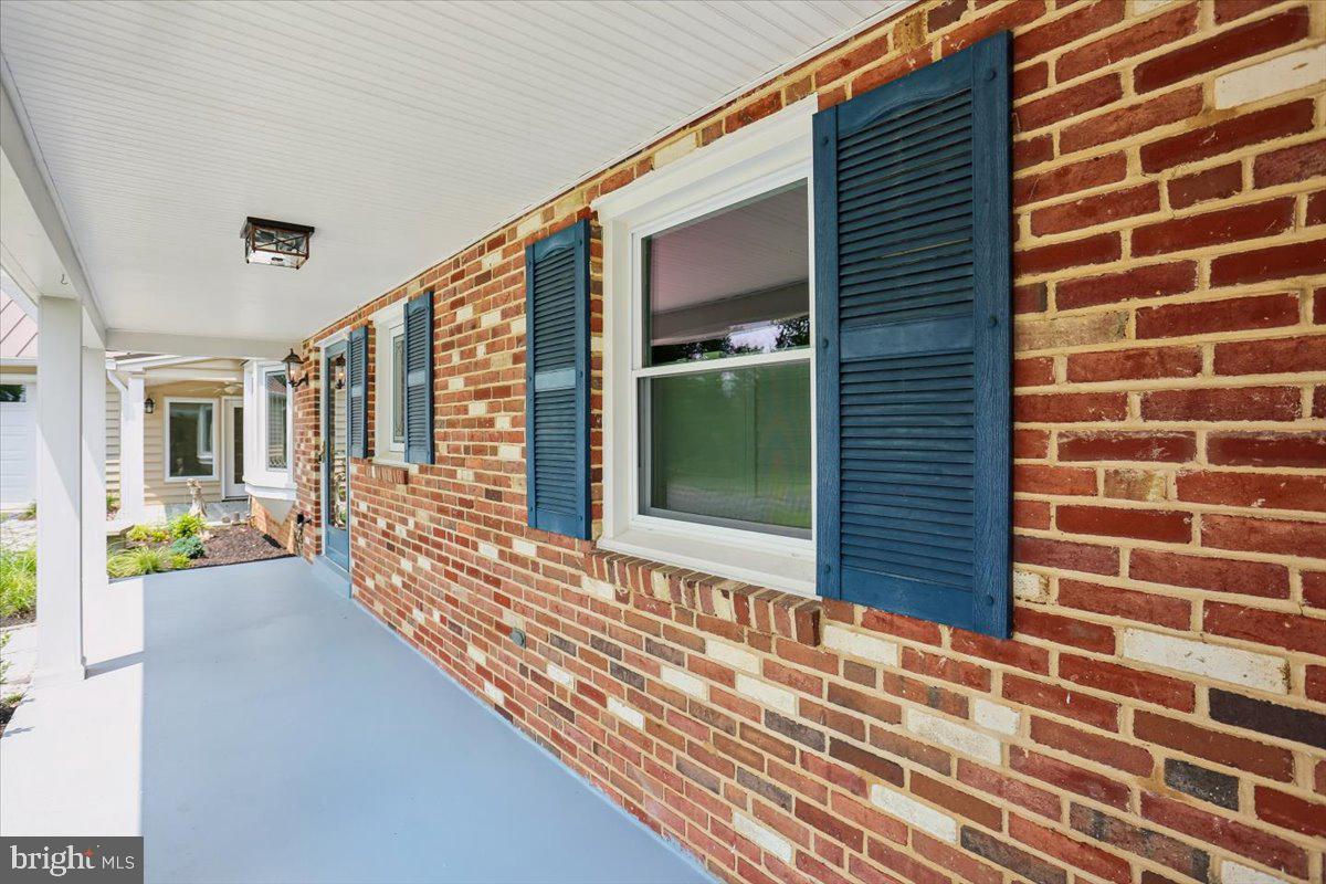 14811 Springfield Road Germantown, MD 20874 - Photo 91 of 116 front porch -- can you see the rockers here?