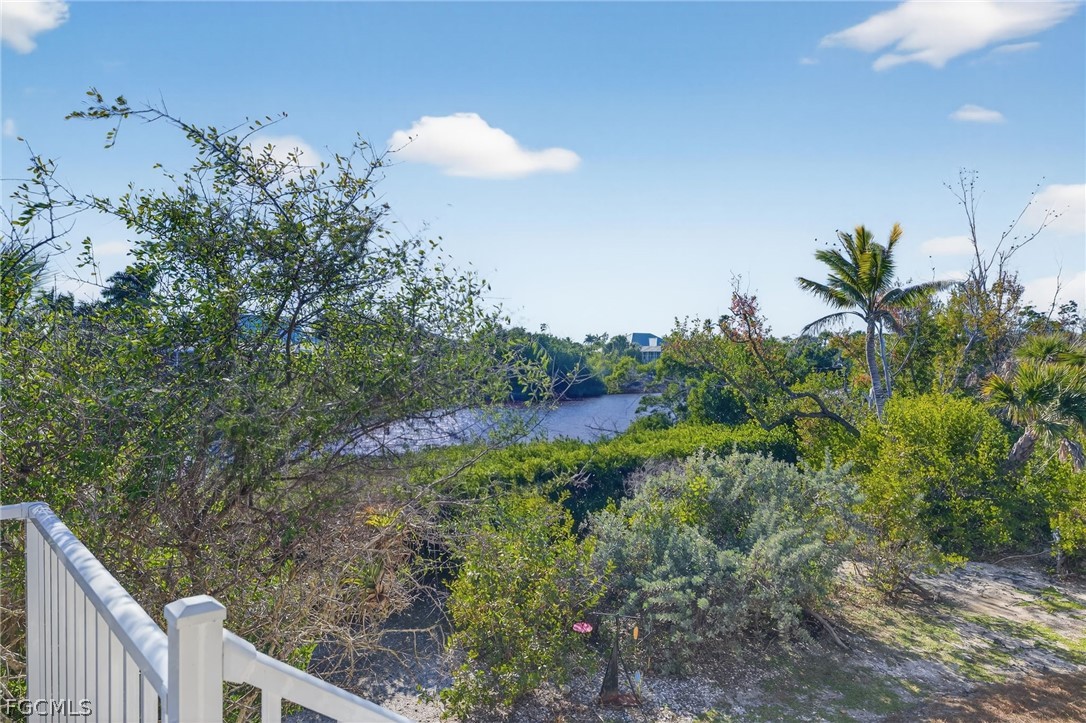 4562 Bowen Bayou Road Sanibel, FL 33957 - Photo 5 of 38