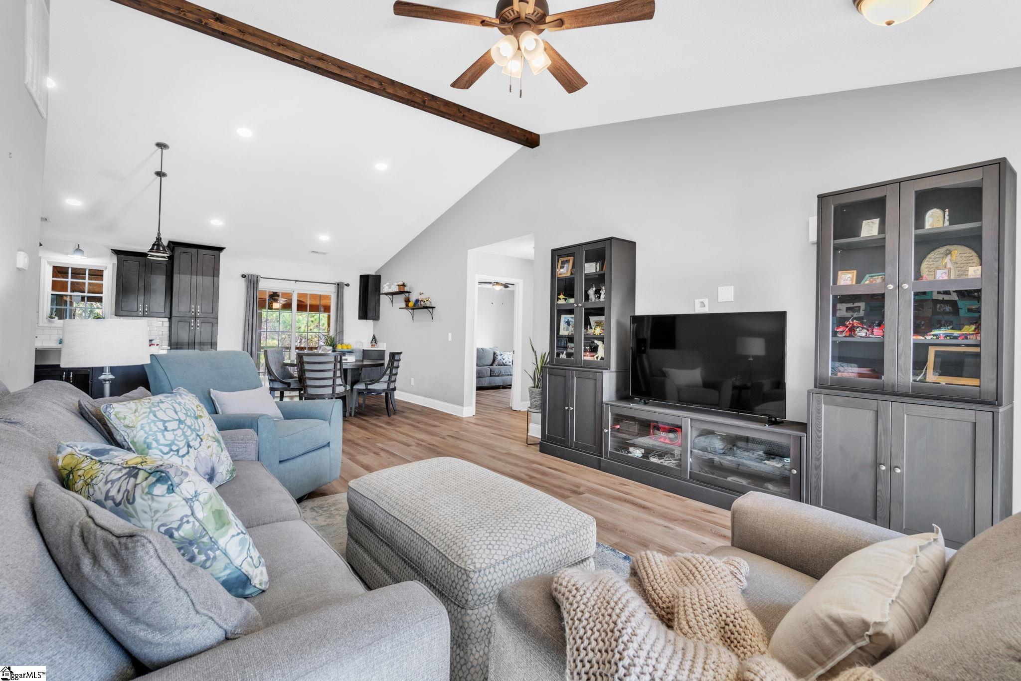 209 Turkey Trot Road Williamston, SC 29697 - Photo 5 of 32