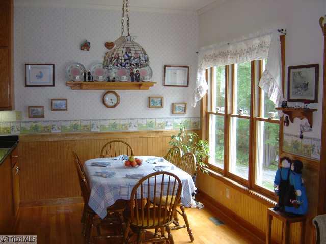 390 Stephens Road Ruffin, NC 27326 - Photo 14 of 16 Breakfast.