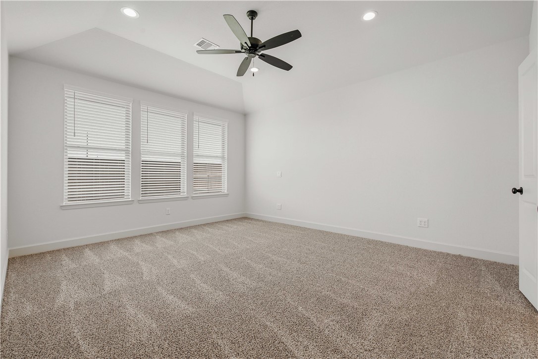 5010 Acadia Loop Bryan, TX 77802 - Photo 18 of 28 Gallery Image 18