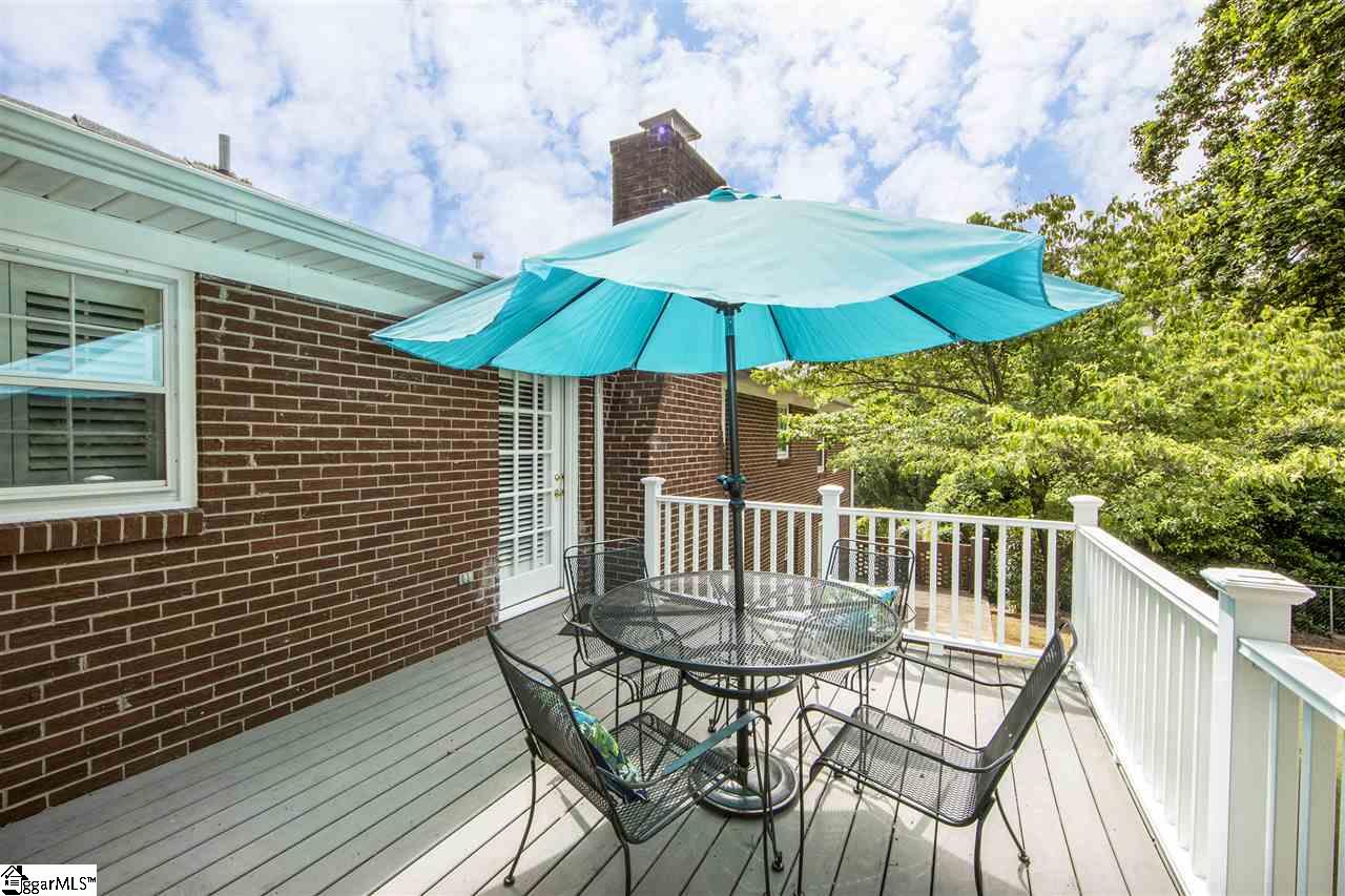 1000 Wembley Road Greenville, SC 29607 - Photo 13 of 32