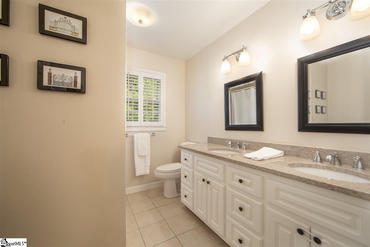 1000 Wembley Road Greenville, SC 29607 - Photo 17 of 32