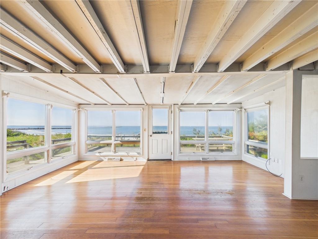 1127 Succotash Road Narragansett, RI 02879 - Photo 14 of 48