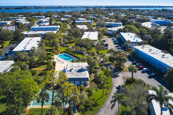 an aerial view of multiple house
