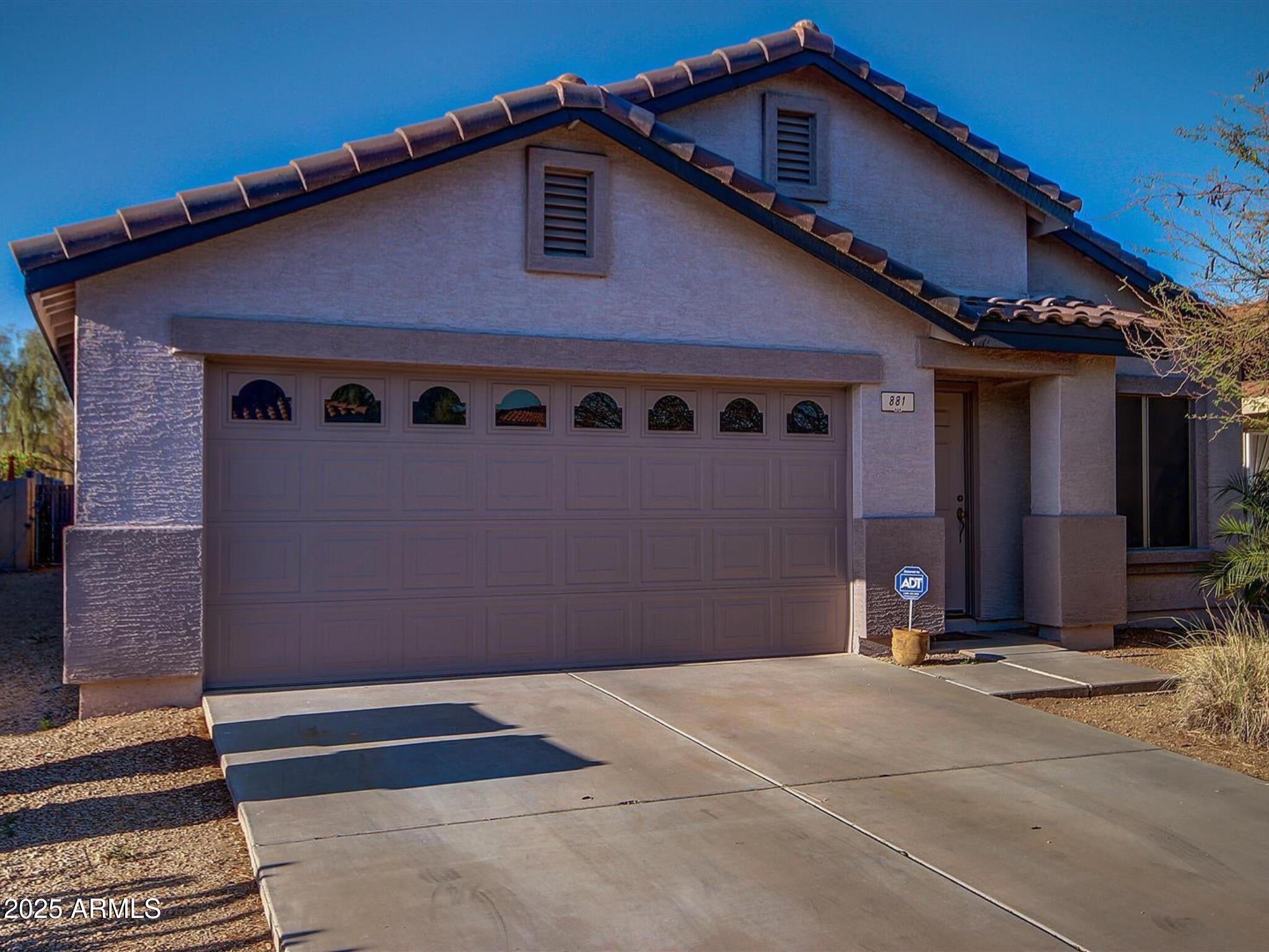 881 East Appaloosa Road Gilbert, AZ 85296 - Photo 2 of 20 B Front yard