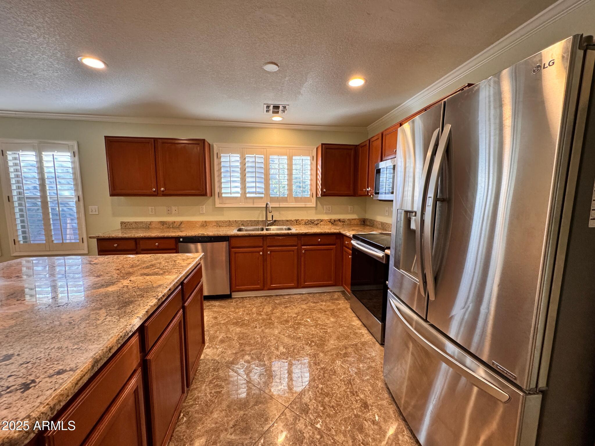 881 East Appaloosa Road Gilbert, AZ 85296 - Photo 6 of 20 F Kitchen 1