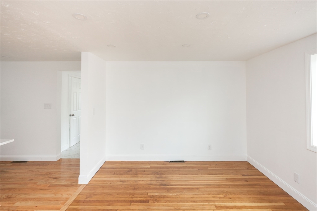 155 Southbridge Road Oxford, MA 01537 - Photo 27 of 39 a view of an empty room