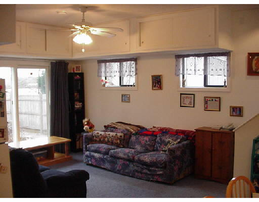 17 Sunset Road Norton, MA 02766 - Photo 3 of 8