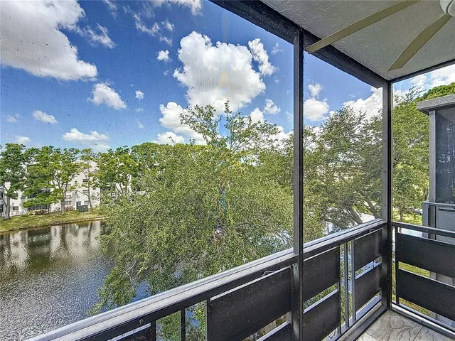 $120,000 | 5980 80th Street North, Unit 408, St. Petersburg, FL 33709