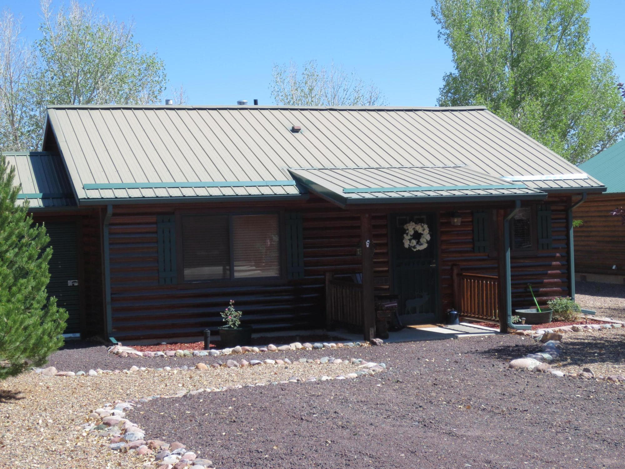 2338 Buffalo Loop Overgaard, AZ 85933 - Photo 4 of 27