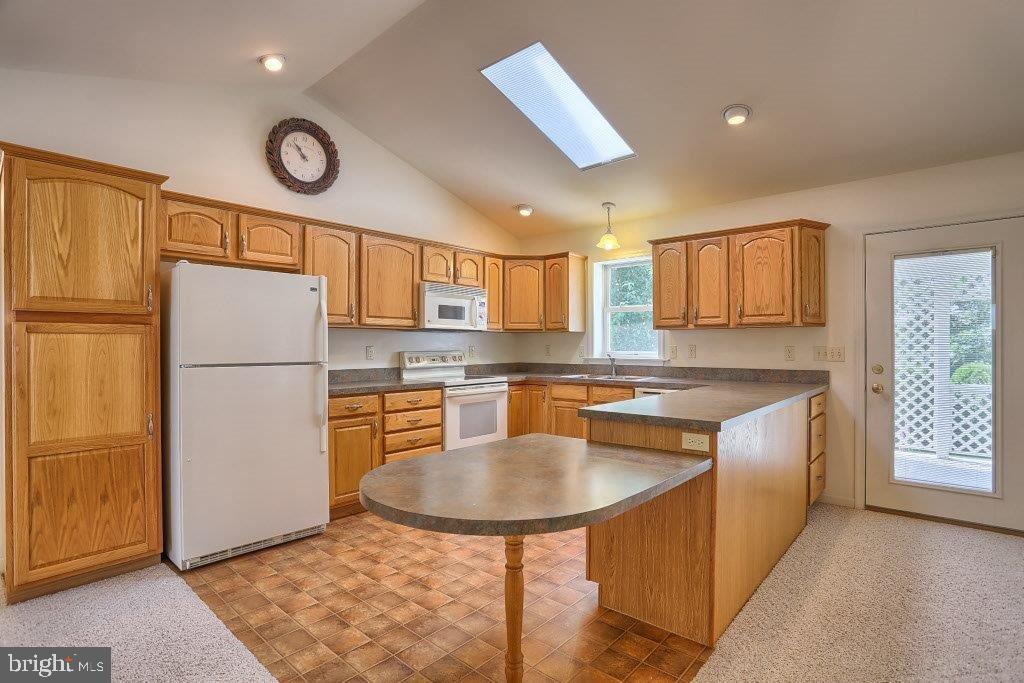 19 Southfield Road Lebanon, PA 17042 - Photo 8 of 25 Gallery Image 8