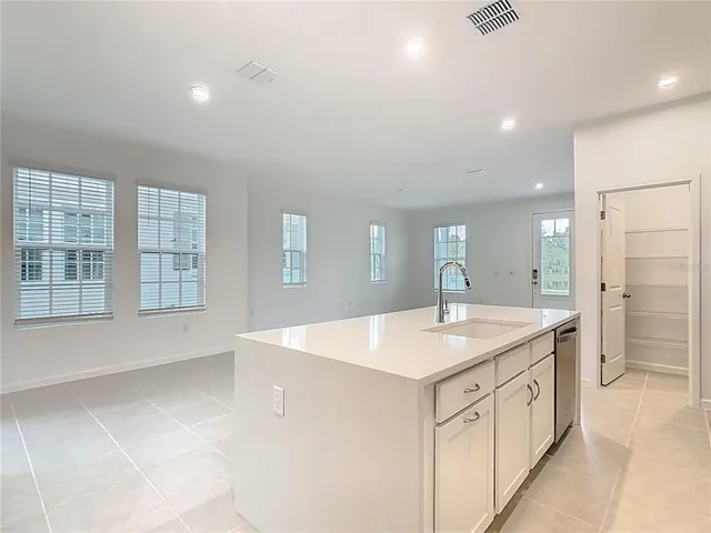 $4,900 | 2402 Celebration Boulevard, Kissimmee, FL 34747