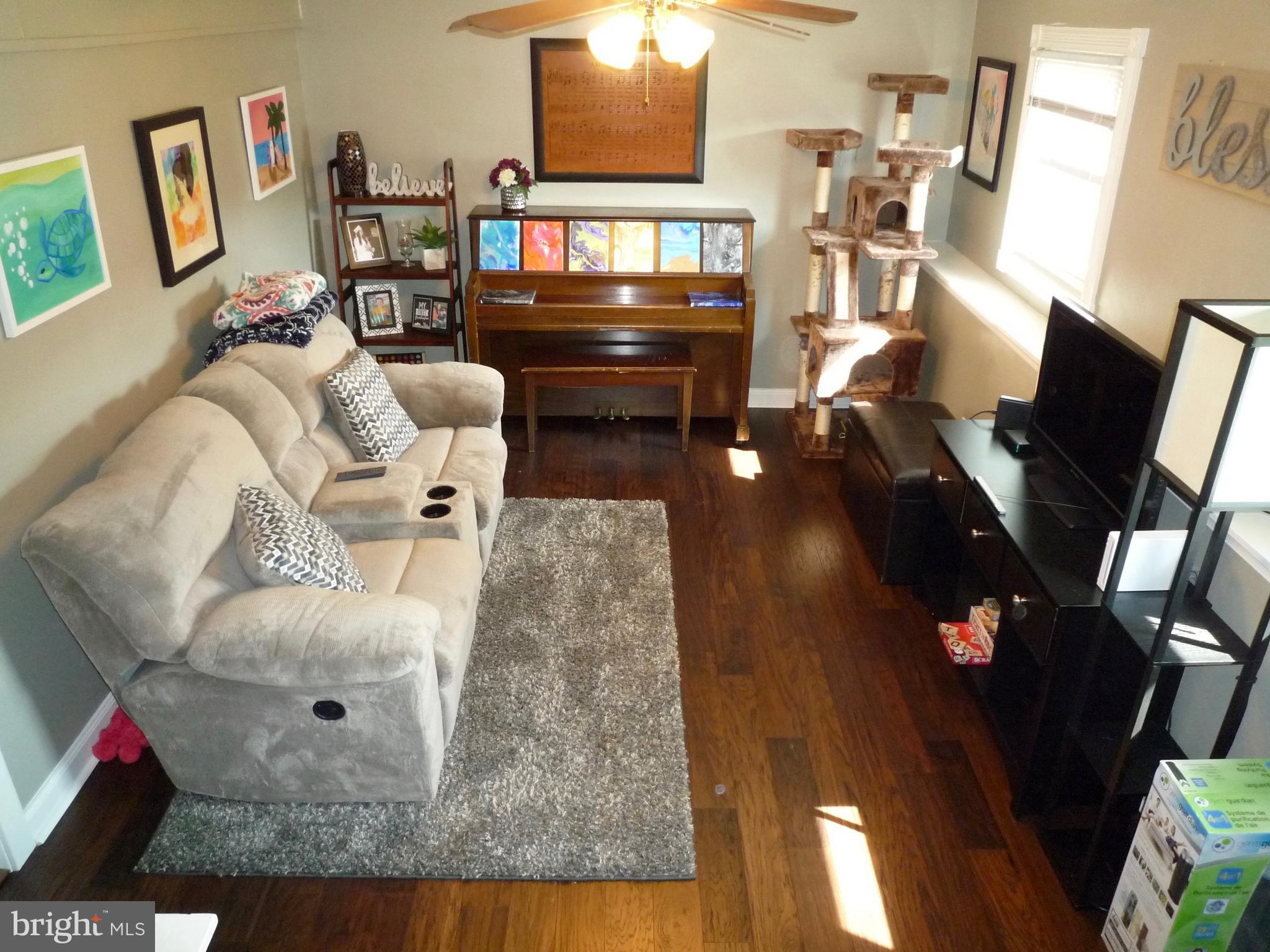 14 Hunting Ridge Road Newark, DE 19702 - Photo 12 of 40 Family Room