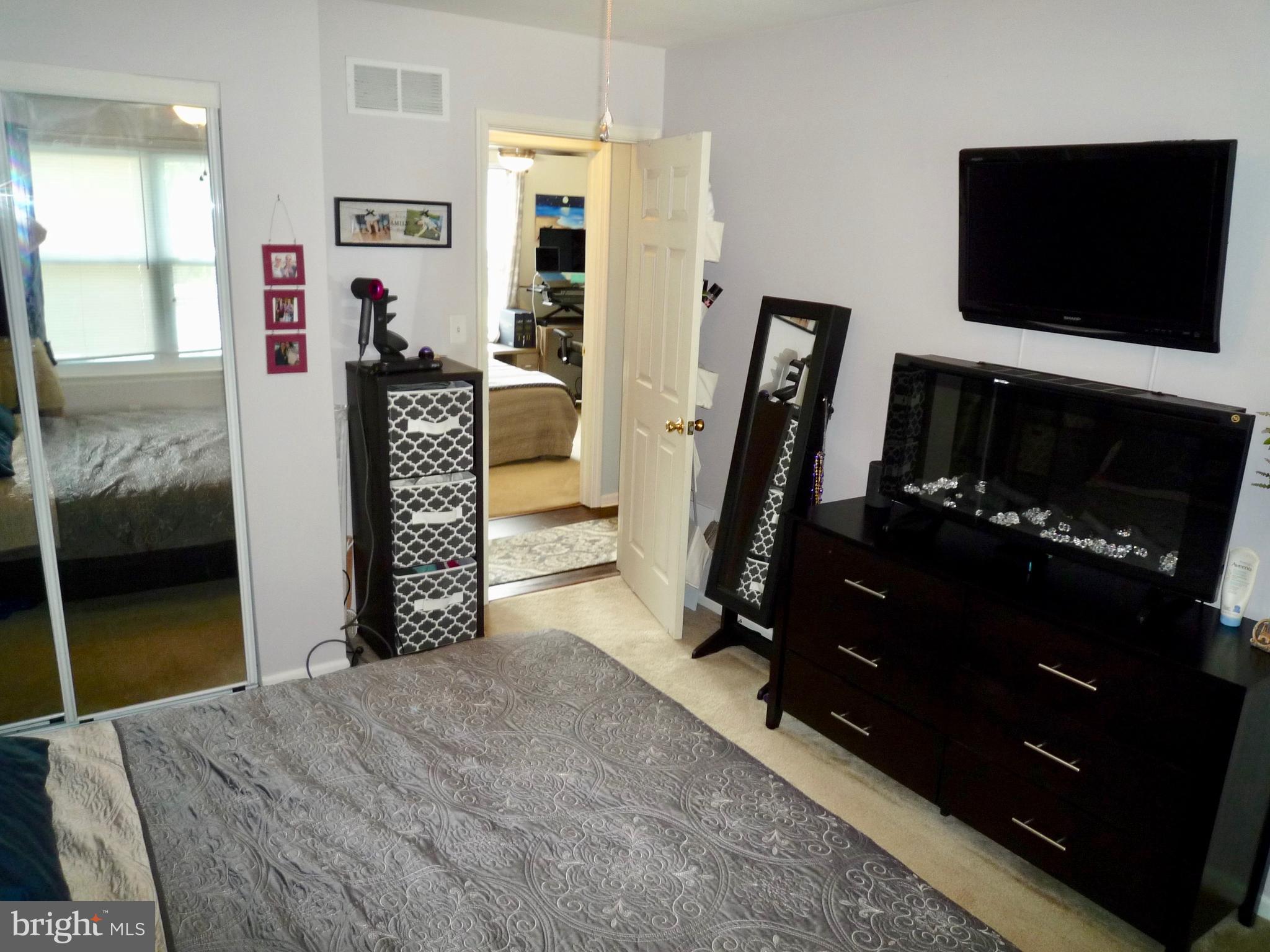14 Hunting Ridge Road Newark, DE 19702 - Photo 22 of 40 Master Bedroom