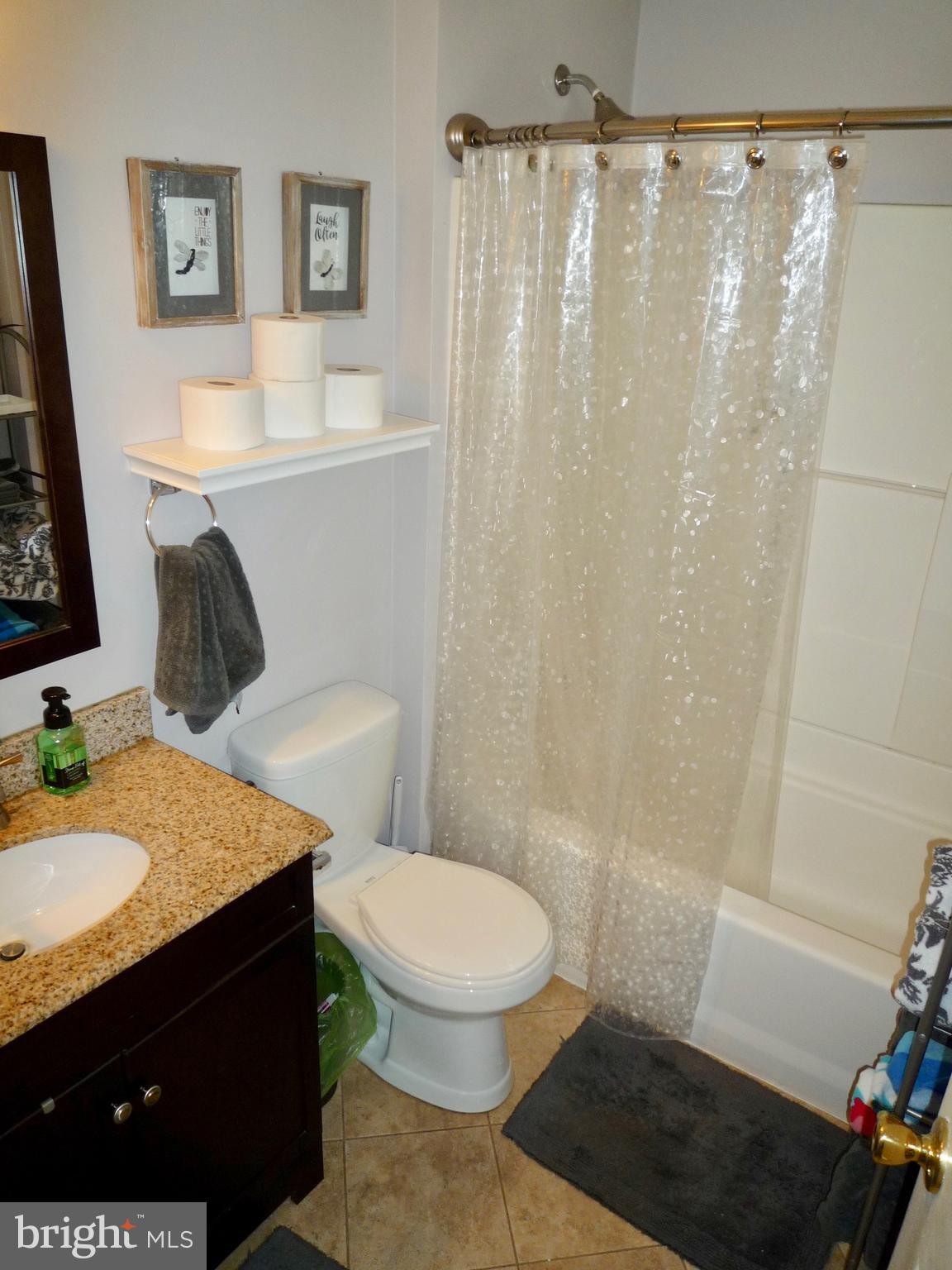 14 Hunting Ridge Road Newark, DE 19702 - Photo 24 of 40 Master Bathroom