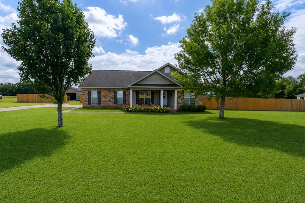 92 Olaff Road Cowarts, AL 36321 - Photo 1 of 42 Main View