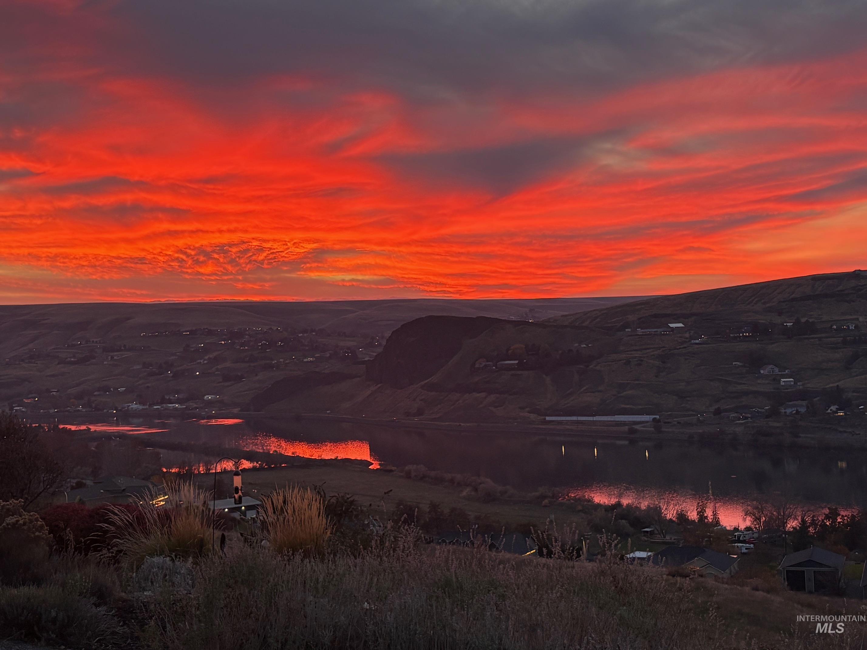 176 Marine View Drive Lewiston, ID 83501 - Photo 6 of 42 View of mountain background with a nearby body of water